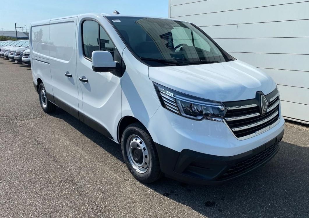 Camionnette Utilitaire Renault Trafic L2H1 — 5 m³